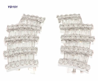Pendientes con brillantes — modelo PE-013