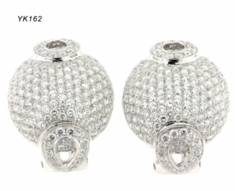 Pendientes con brillantes — modelo PE-042