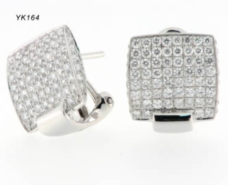 Pendientes con brillantes — modelo PE-041