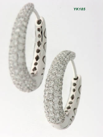 Pendientes con brillantes — modelo PE-034