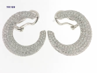 Pendientes con brillantes — modelo PE-030