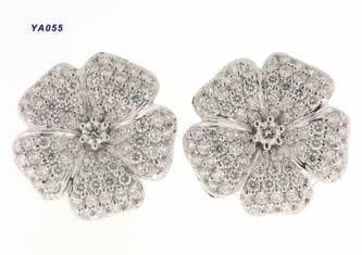Pendientes con brillantes — modelo PE-005